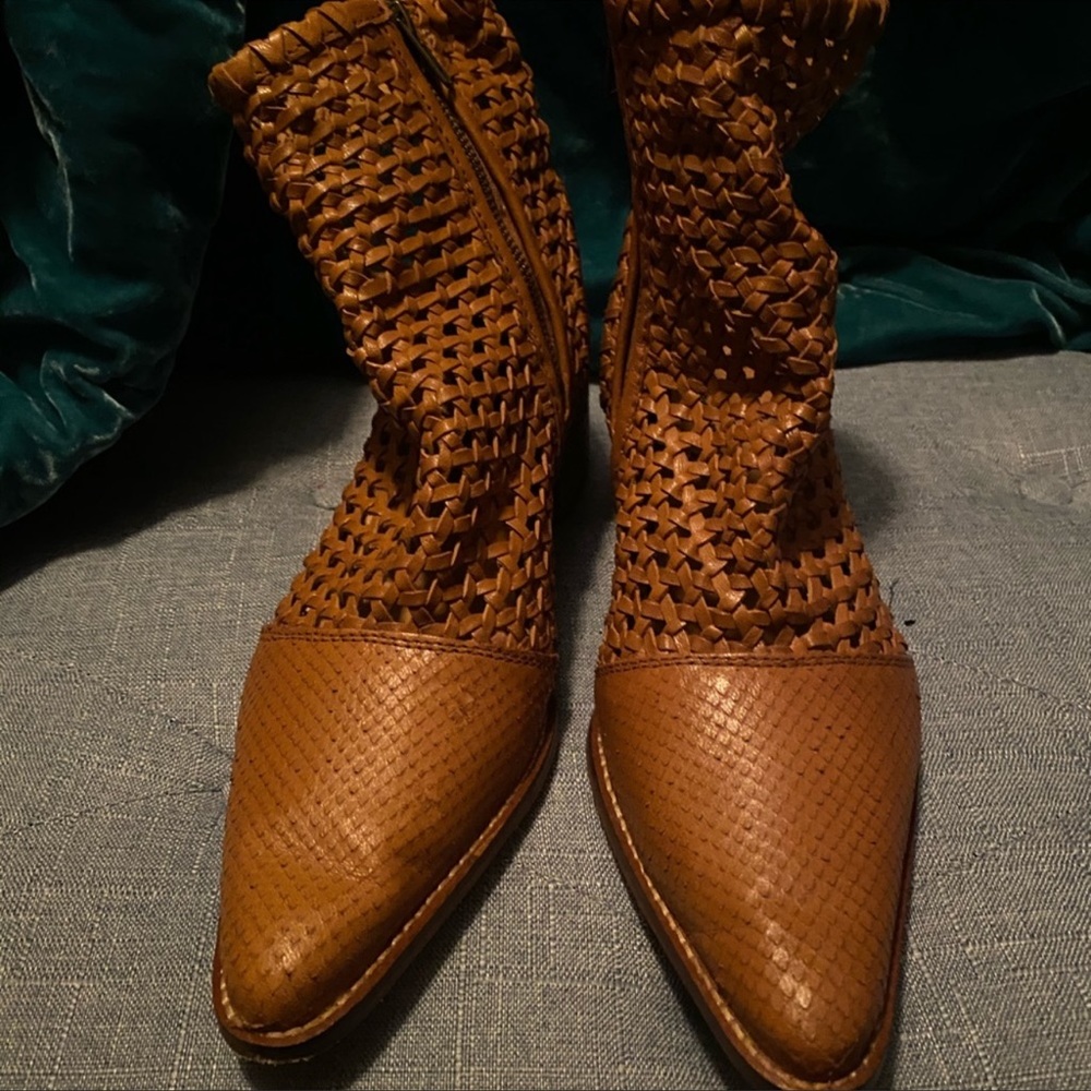 Free People in the loop woven boots brand new size 9 - Picture 3 of 6